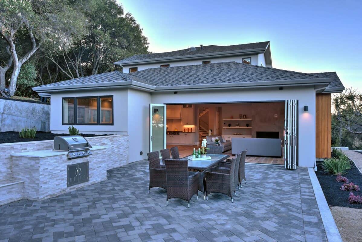 10888_Magdalena_Ave_Los_Altos-large-054-56-Patio_Area_View_to_Family_Room-1499x1000-72dpi